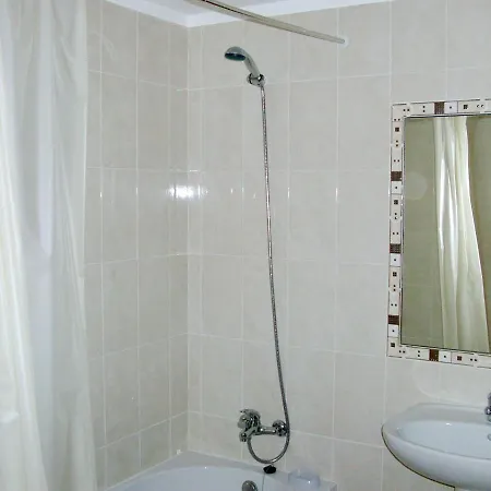 Διαμέρισμα Welcoming In 80 M² With Shared Pool