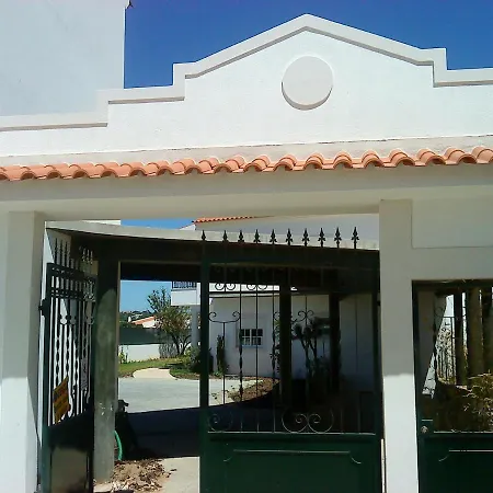Welcoming In 80 M² With Shared Pool