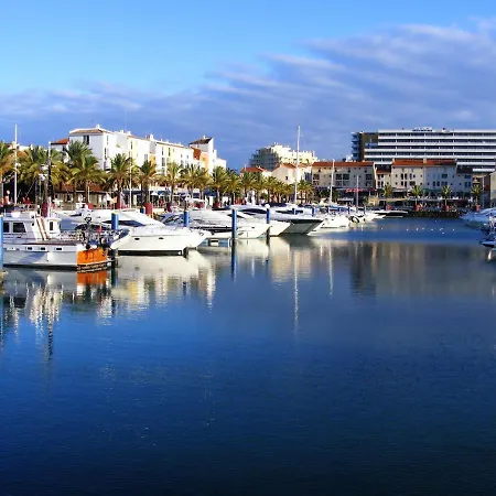 Welcoming In 80 M² With Shared Pool Albufeira