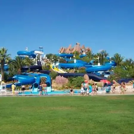 Welcoming In 80 M² With Shared Pool Albufeira