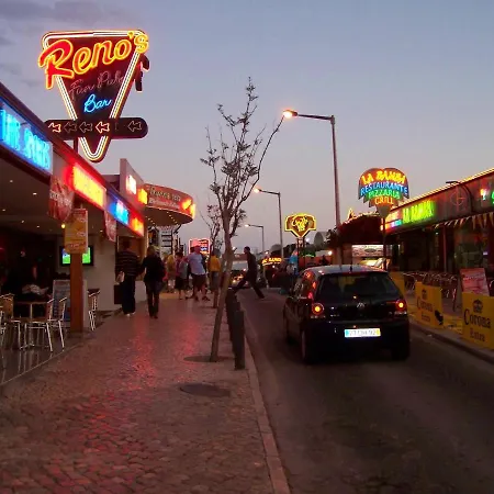 Welcoming In 80 M² With Shared Pool Appartement Albufeira