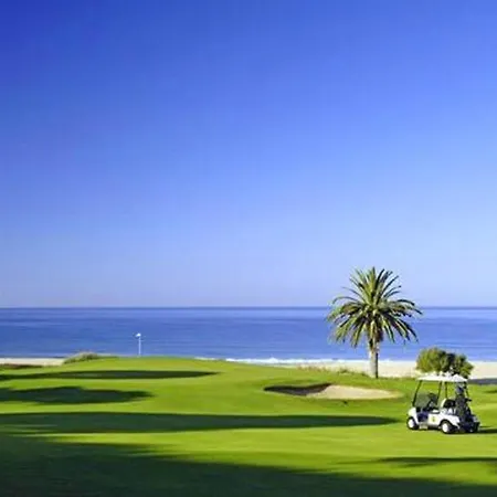 Apartament Welcoming In 80 M² With Shared Pool