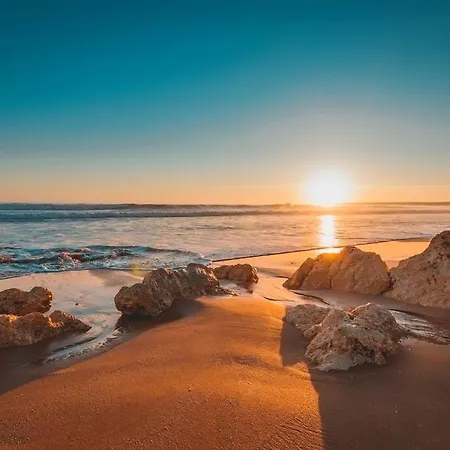 Welcoming In 80 M² With Shared Pool Apartament *