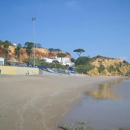 Appartement Welcoming In 80 M² With Shared Pool Albufeira