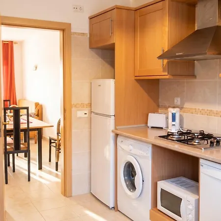 Welcoming In 80 M² With Shared Pool * Albufeira