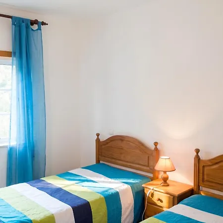Appartement Welcoming In 80 M² With Shared Pool *