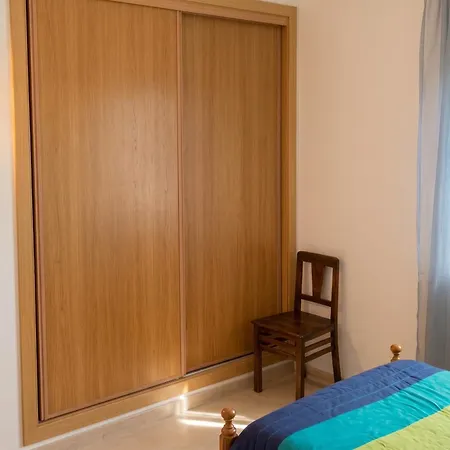 Welcoming In 80 M² With Shared Pool Albufeira
