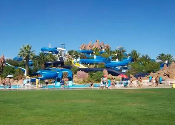 Welcoming In 80 M² With Shared Pool Albufeira