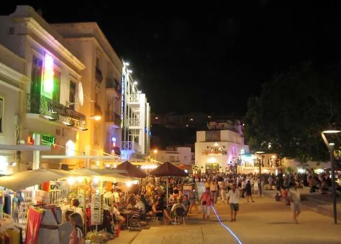 Lägenhet Welcoming In 80 M² With Shared Pool