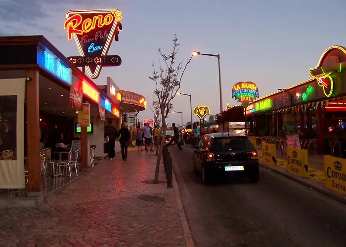 Welcoming In 80 M² With Shared Pool Lägenhet Albufeira