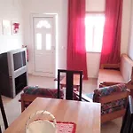 Lejlighed Welcoming In 80 M² With Shared Pool Albufeira